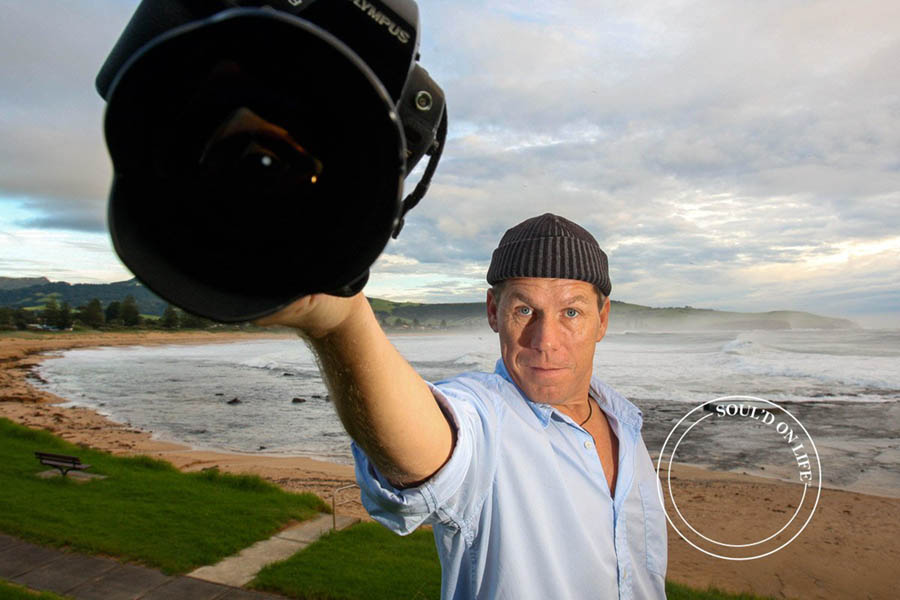 Simon Bayliss, professional photographer, photographed by Elenor Tedenborg